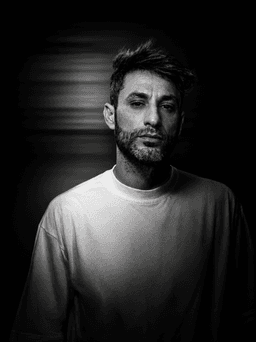 Artist photo